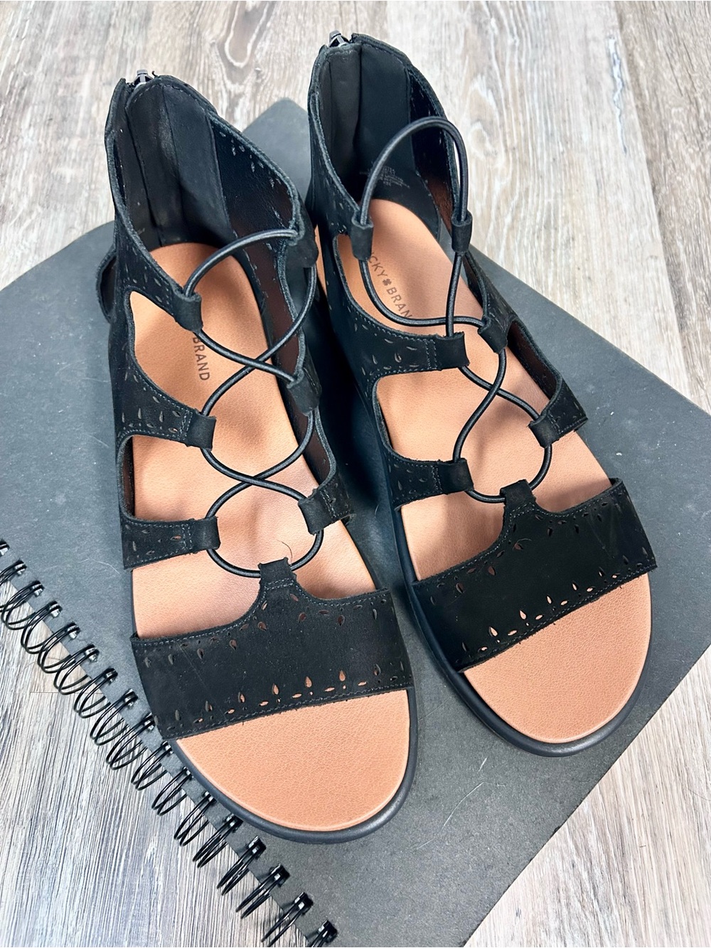 LUCKY BRAND ⚔️ Sartea Gladiator Nubuck Sandals - Size 9.5